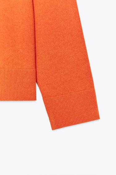 PULL EN MAILLE UNIE COL EN V - Orange de Zara - Image 5