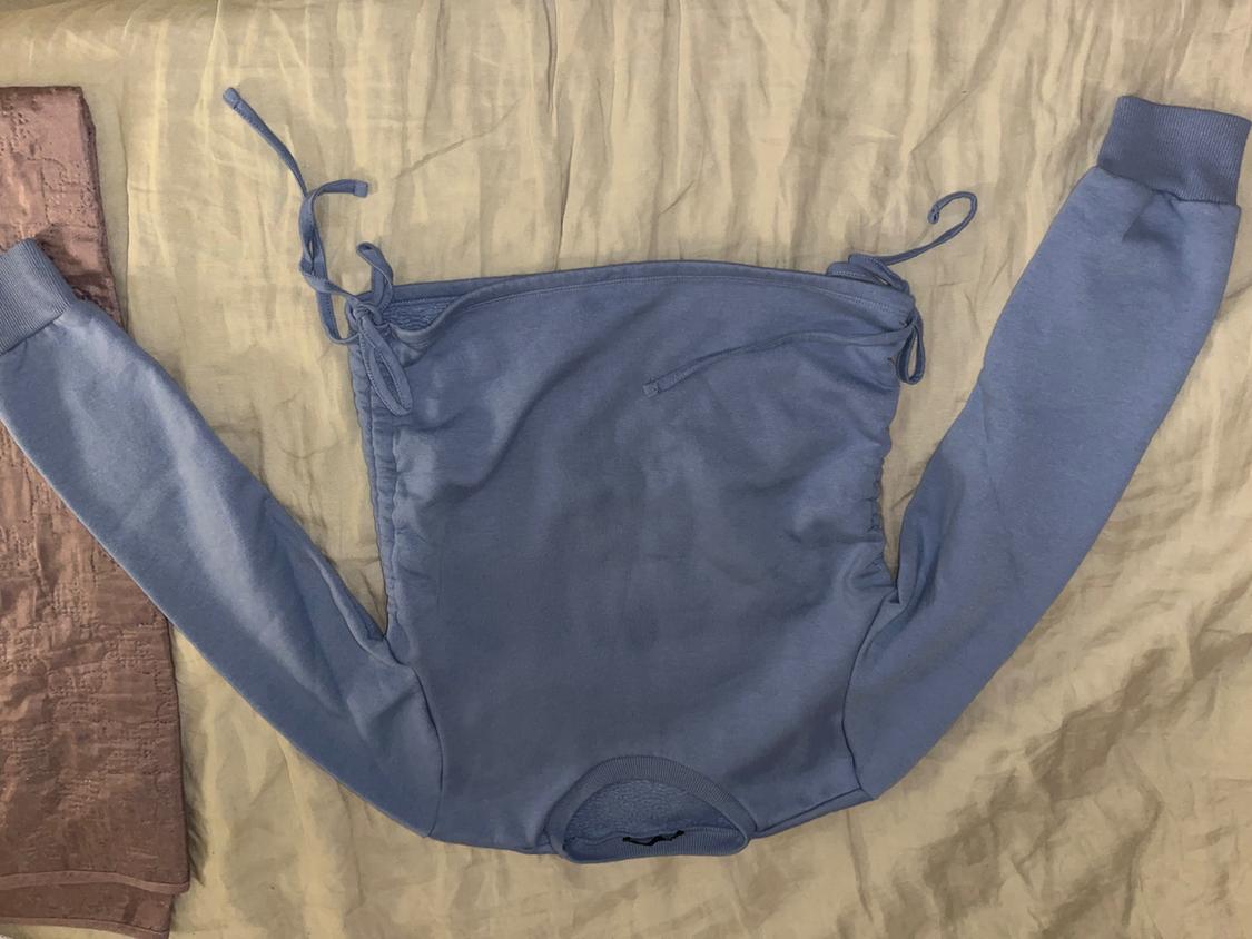GATHERED SWEATSHIRT