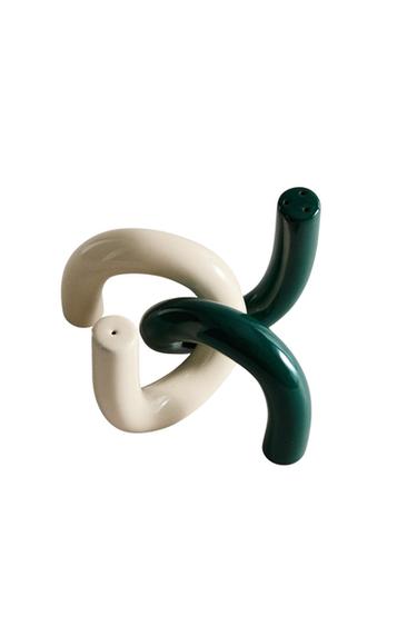 Zara STONEWARE SALT AND PEPPER SHAKER SET FIGURES (SET OF 2) X COLLAGERIE - Green / Ecru