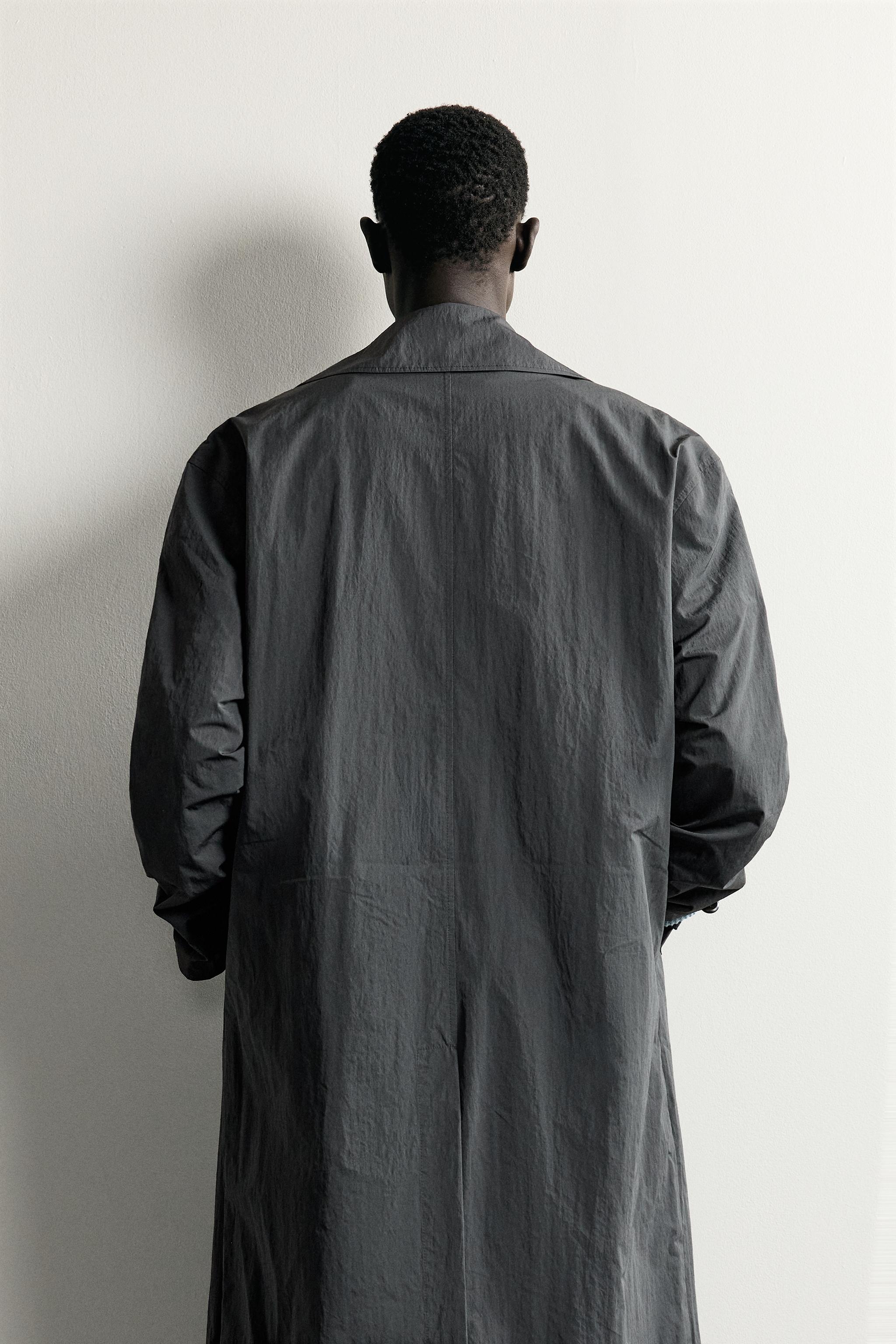 RELAXED-FIT TECHNICAL TRENCH COAT
