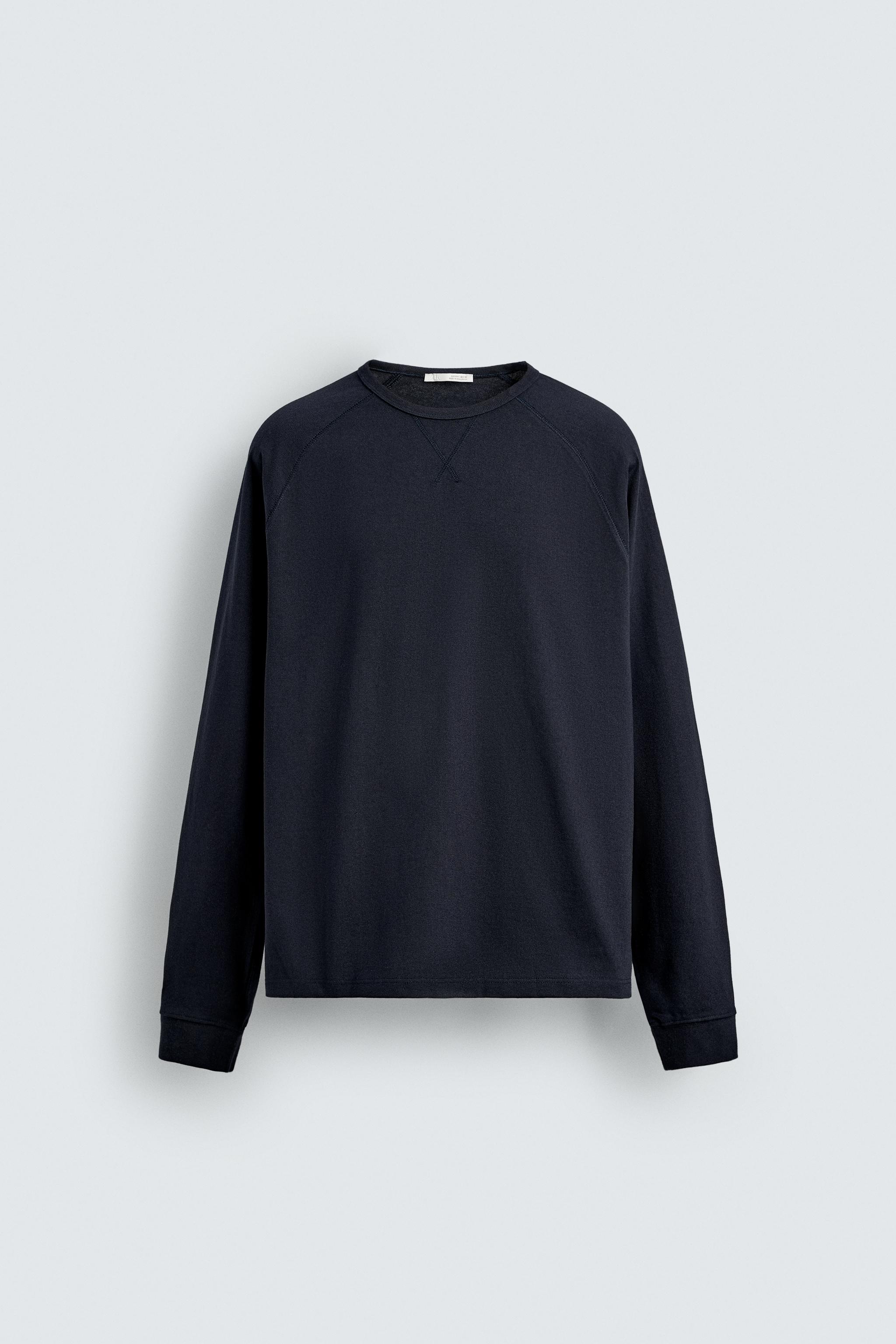 HEAVYWEIGHT CREWNECK T-SHIRT