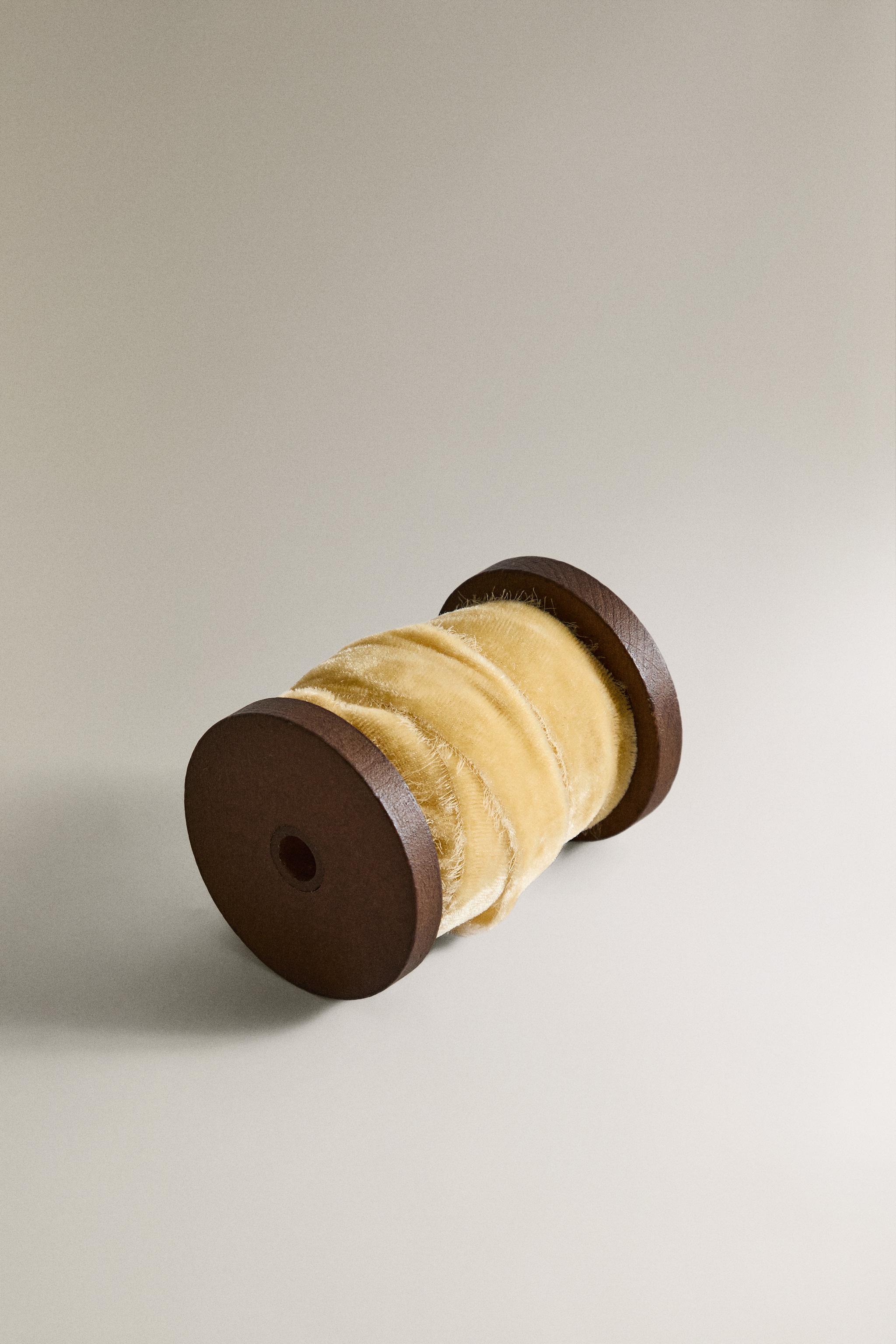 FRAYED VELVET CHRISTMAS GIFT WRAPPING RIBBON