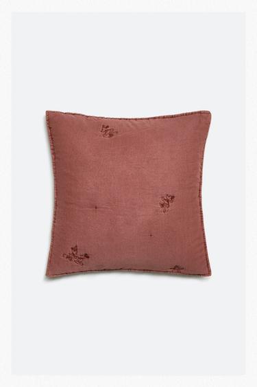 CHILDREN'S MICKEY & MINNIE ©DISNEY QUILT CUSHION COVER - Russet by Zara