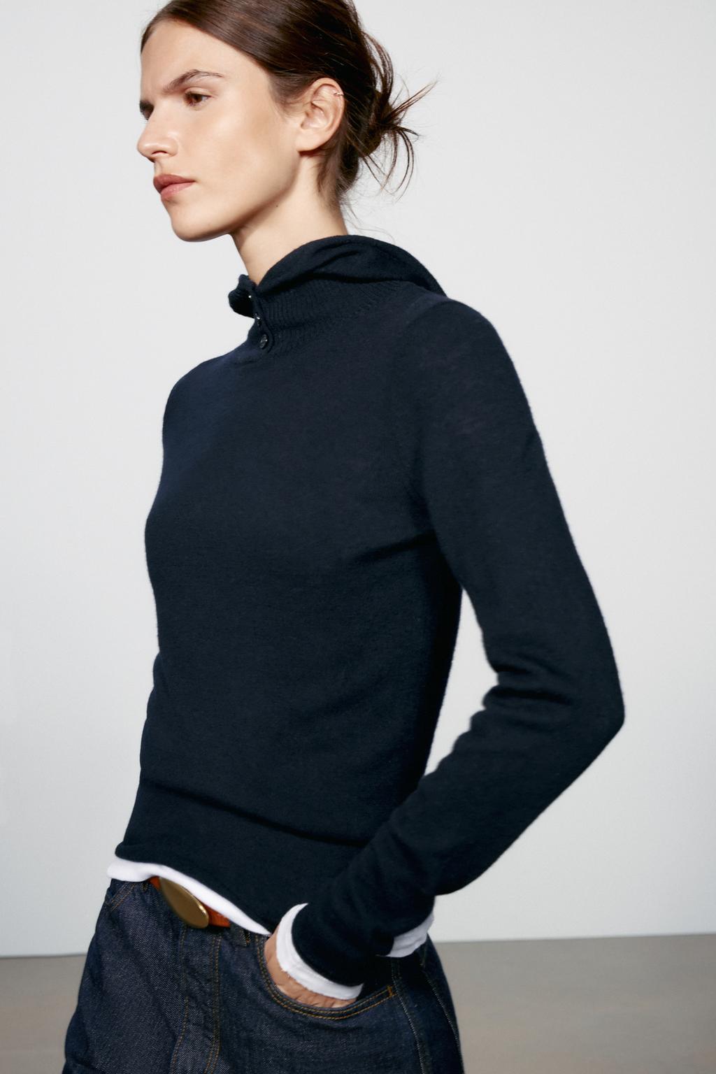 100% EXTRA-SOFT WOOL HOODED JUMPER