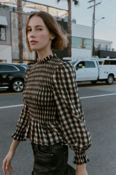 BLOCK HEEL ANKLE BOOTS - Black by Zara