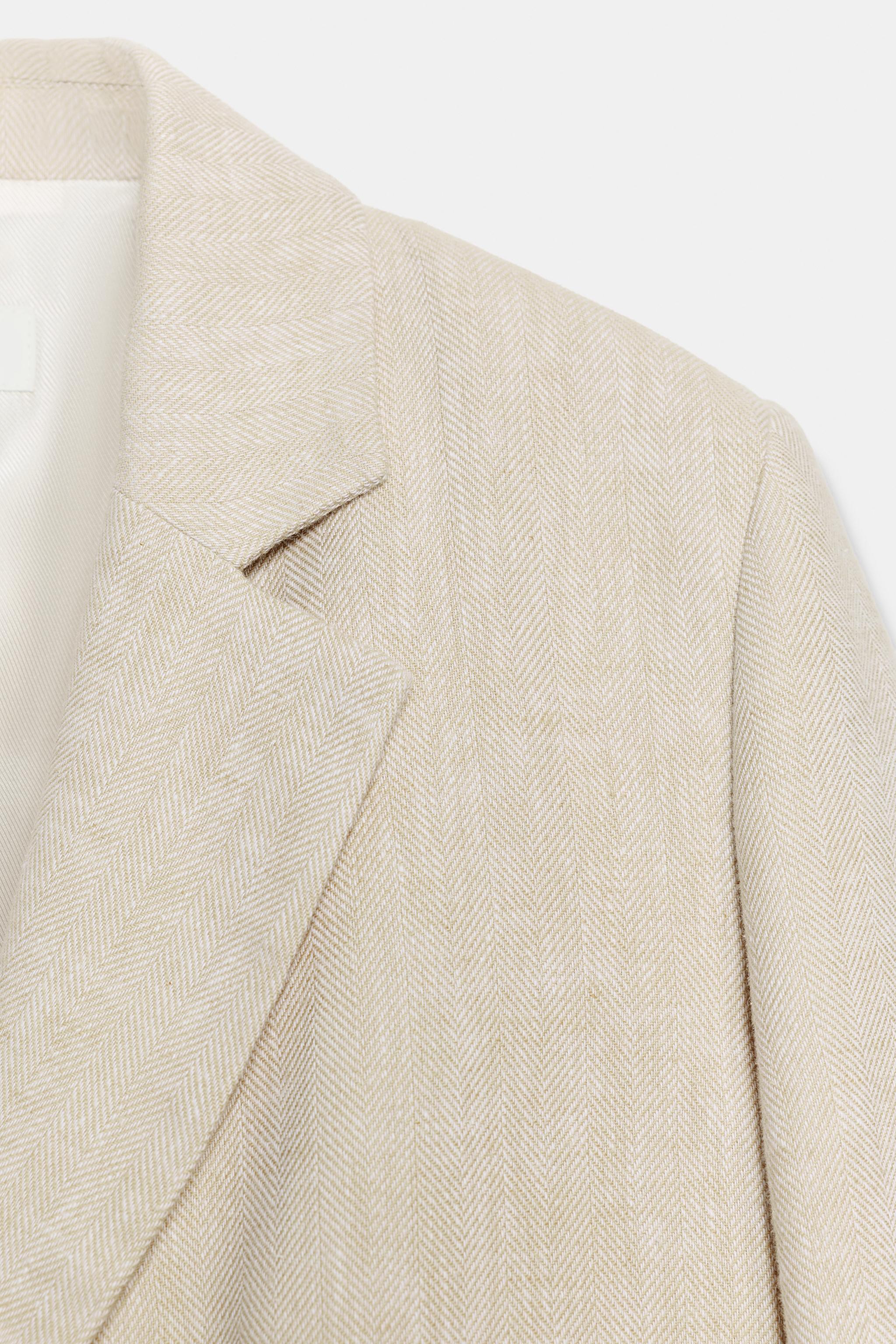 BLAZER COURTE EN LIN AVEC ÉPAULETTES