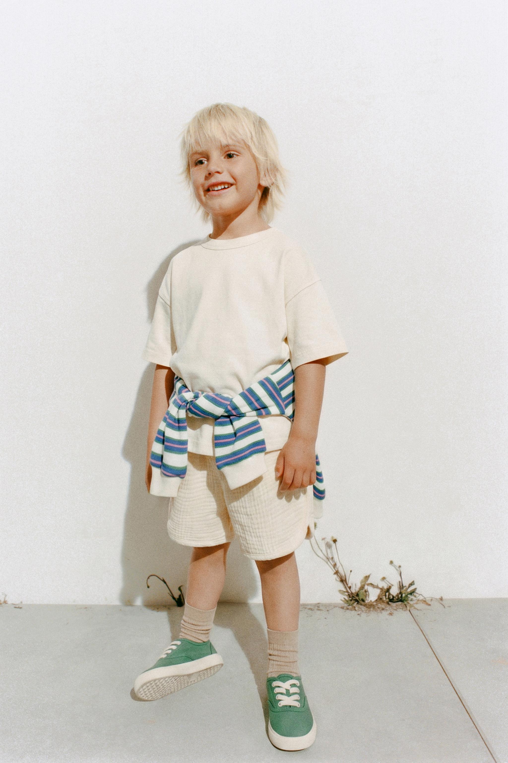 T-SHIRT AND BERMUDA SHORTS JOGGING SET — Ecru (alternate view)