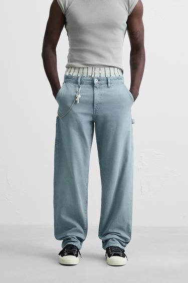 VERWASCHENE HOSE MIT ZIMMERMANNSTASCHE - Blau von Zara