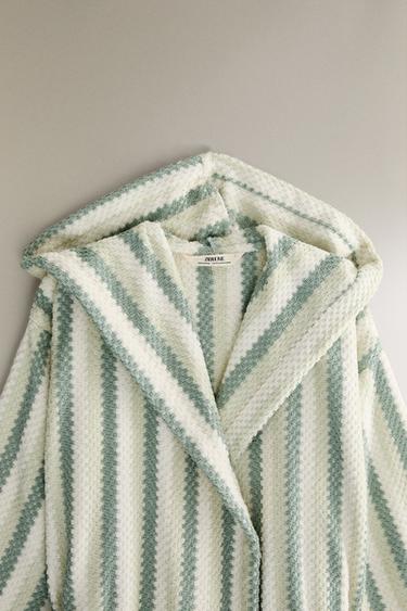 PEIGNOIR JACQUARD GÉOMÉTRIQUE - Bleu / Vert de Zara - Image 1