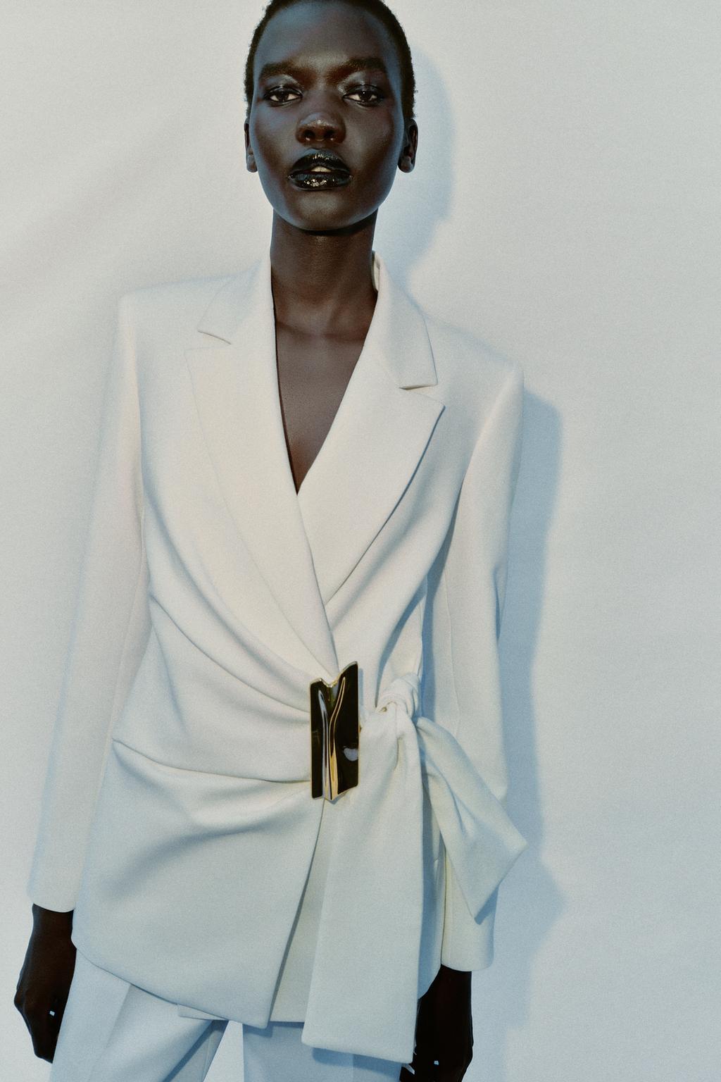 DOUBLE-BREASTED BLAZER WITH BUCKLE