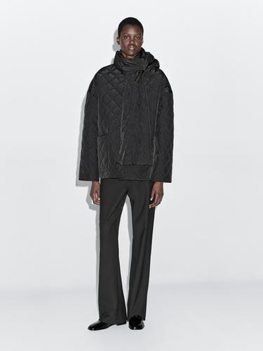 Chaqueta ligera detalle bufanda - Negro de Zara - Imagen 0