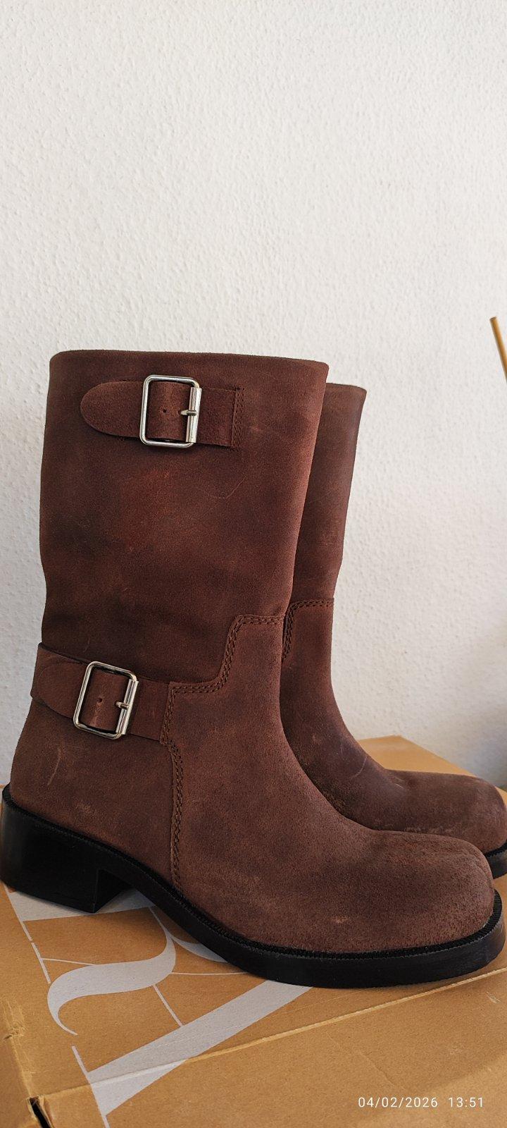 SPLIT SUEDE ANKLE BOOTS WITH BUCKLES - Image 7