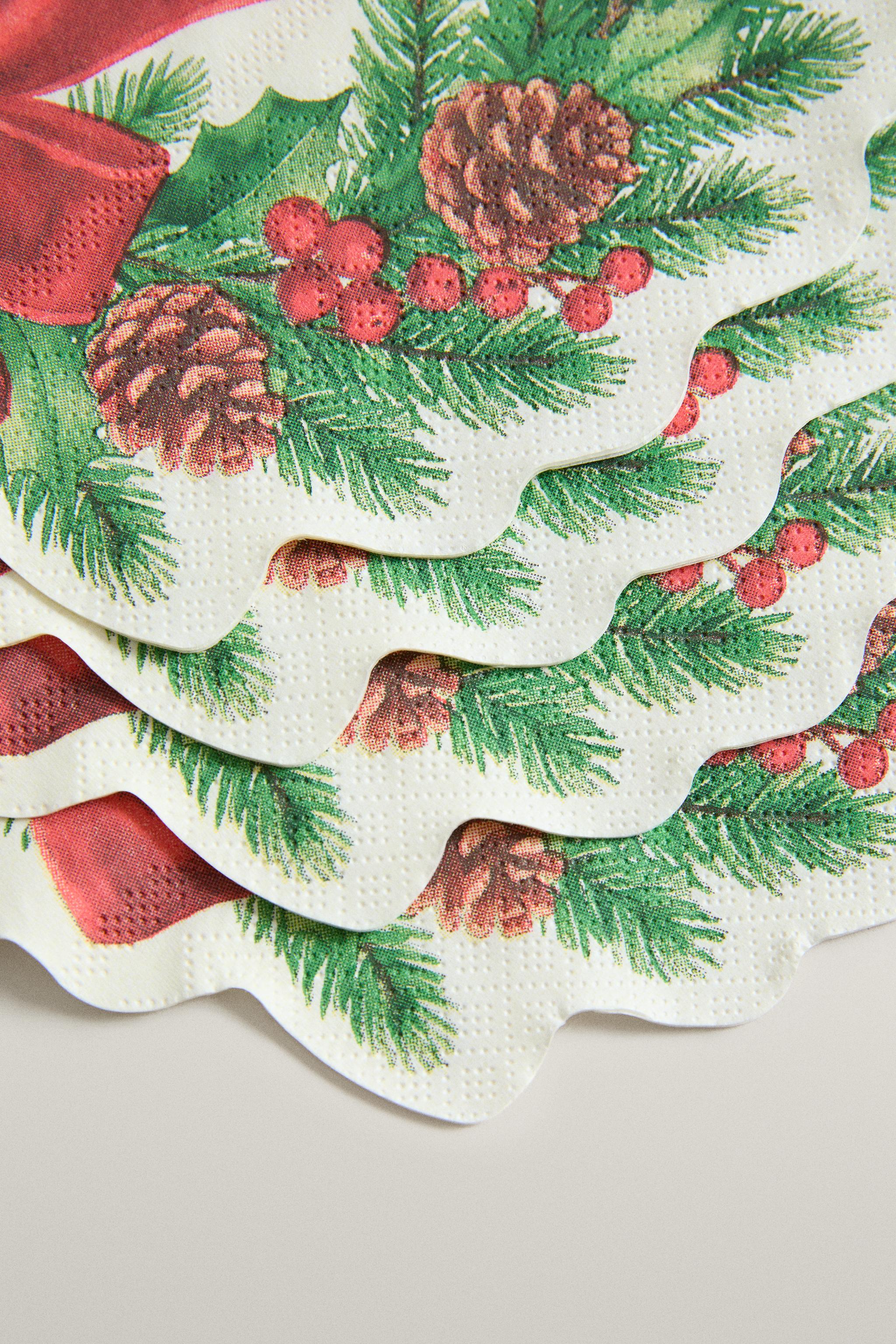 CHRISTMAS WREATH PAPER NAPKIN PACK (PACK OF 20)