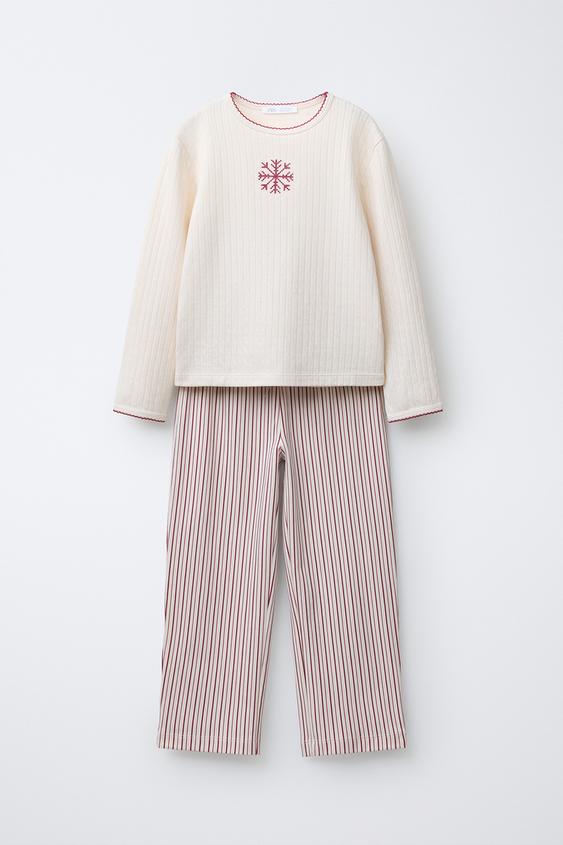 6-14 años/ PIJAMA COPO DE NIEVE PUNTO DE CRUZ Y RAYAS - Burgundy de Zara - Imagen 0