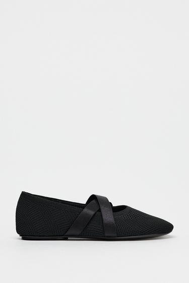 CROSSOVER FABRIC BALLERINAS - Black by Zara
