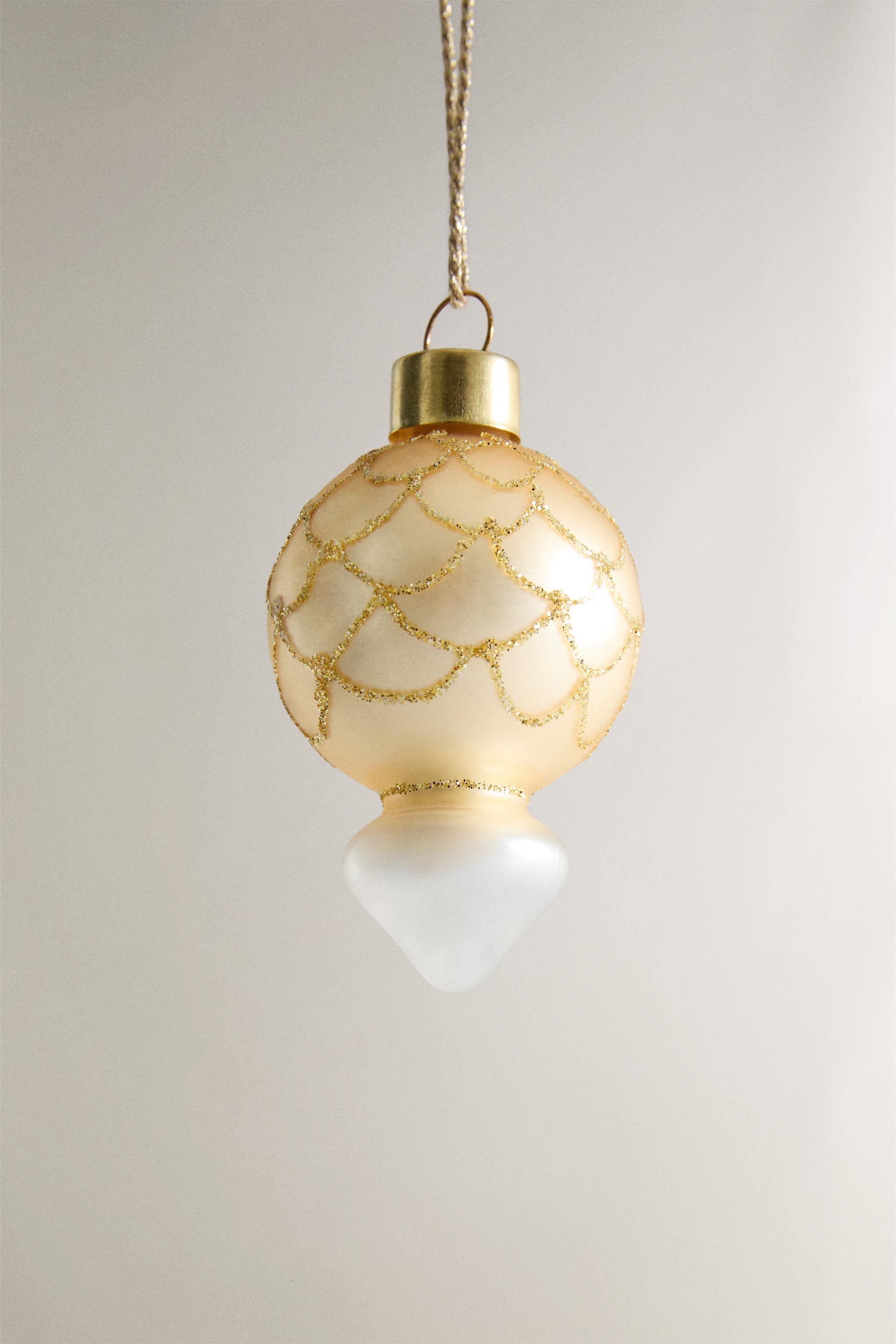 MINI BALL CHRISTMAS TREE ORNAMENT