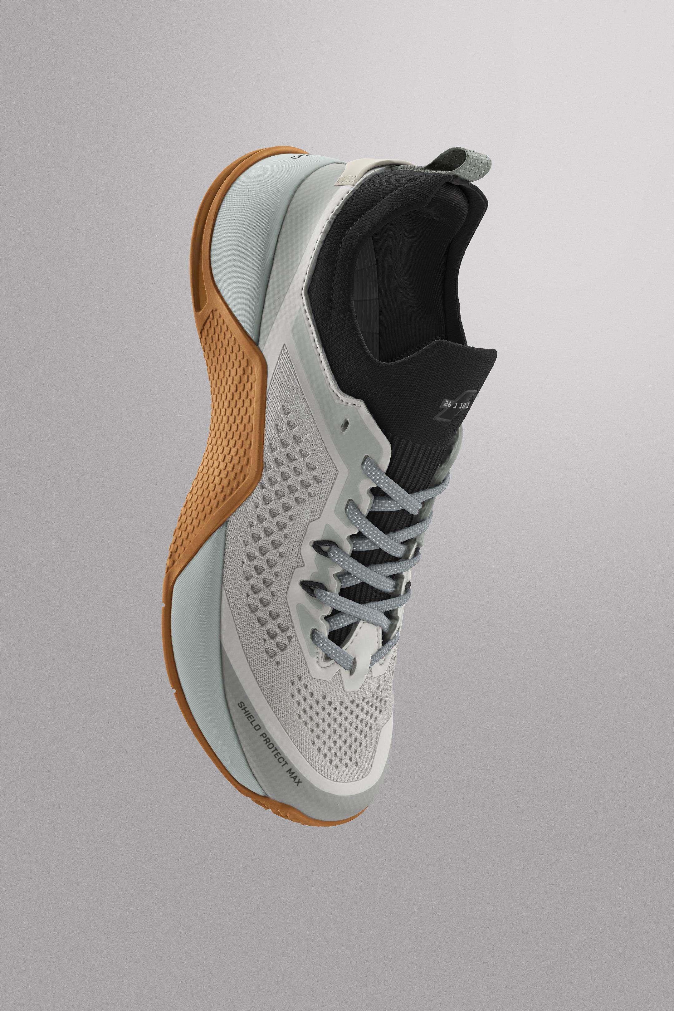TRAINING TRAINERS - Grey by Zara