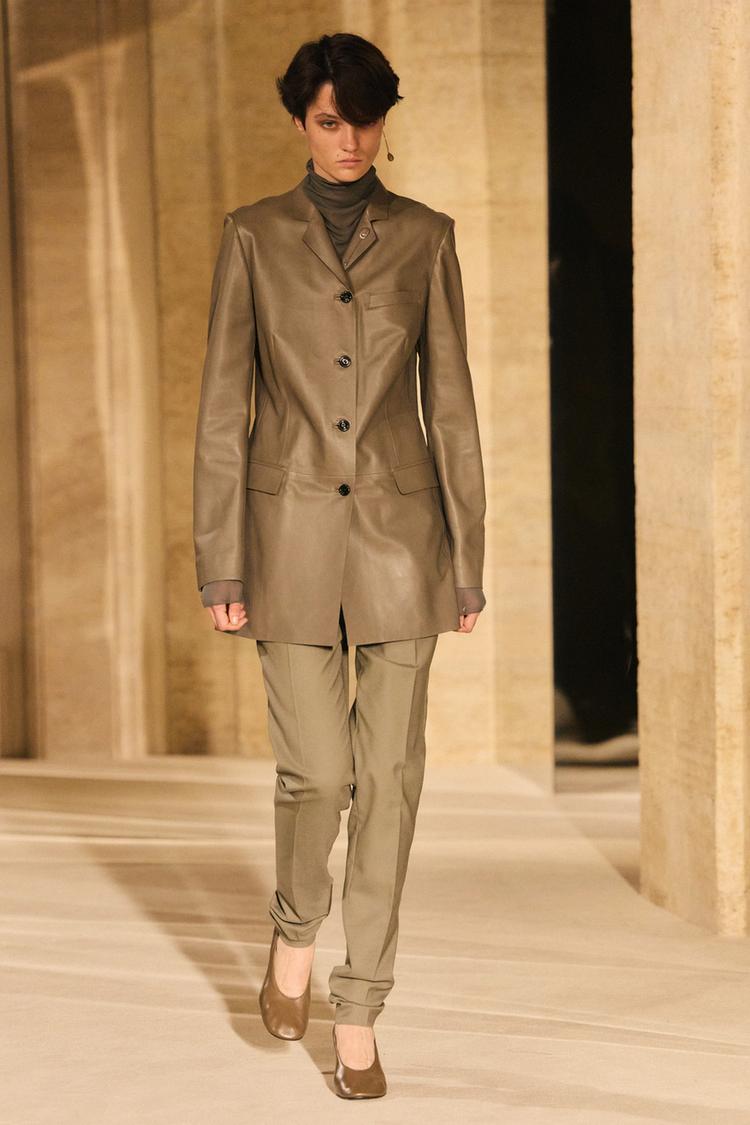 Slim fit suit pants - LIMITED EDITION — 897