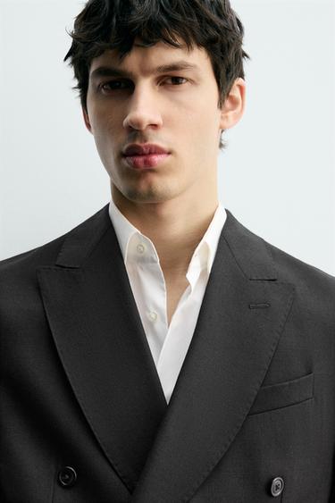 КОСТЮМ ИЗ РЕЛЬЕФНОЙ ШЕРСТИ — 318 от Zara