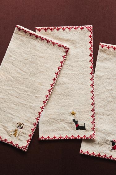 CONJUNTO DE GUARDANAPOS DE ALGODÃO COM BORDADOS DE NATAL (CONJUNTO DE 4) - Vermelho da Zara