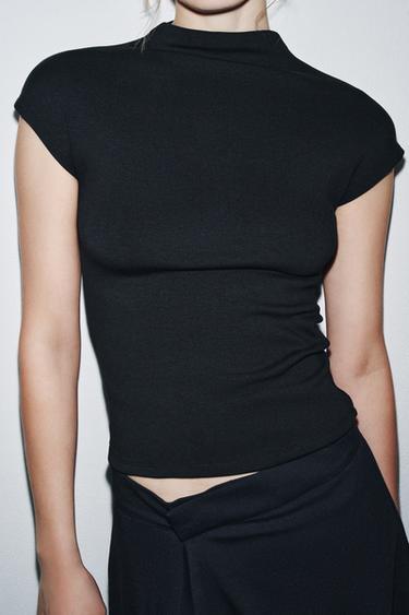 TOP GOLA ALTA - Preto da Zara