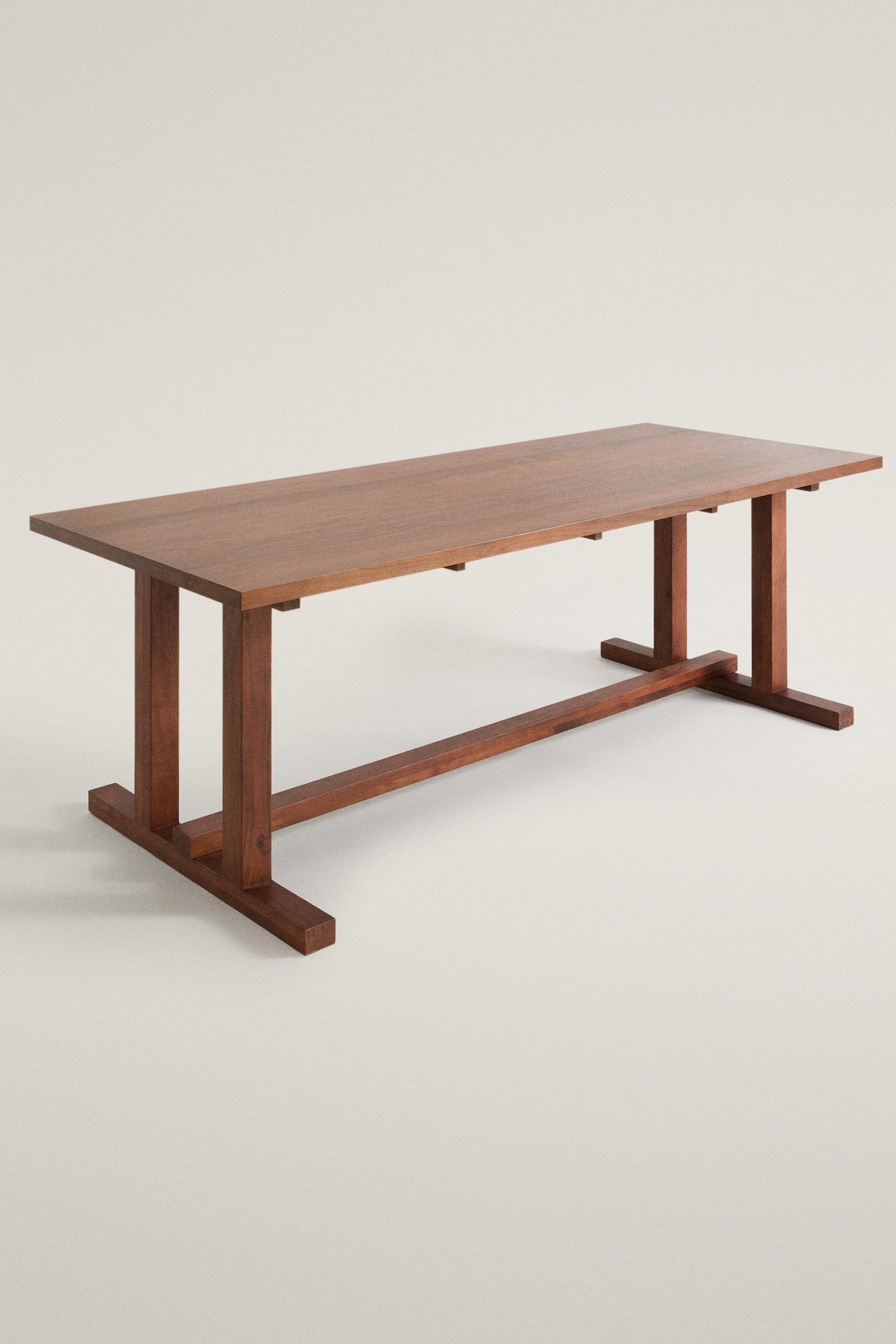 RECTANGULAR ACACIA WOOD DINING TABLE