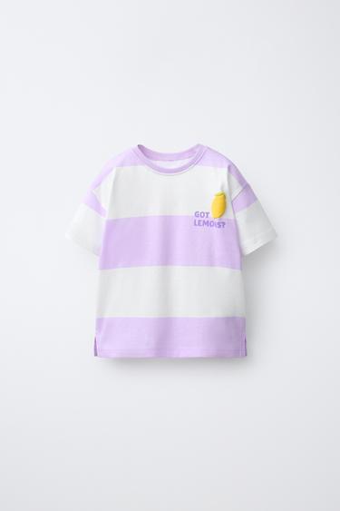 T-SHIRT À RAYURES ET MOTIFS FRUITS EN RELIEF - Mauve clair de Zara