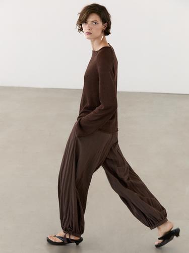 Pull en maille col rond en lin - Chocolat de Zara