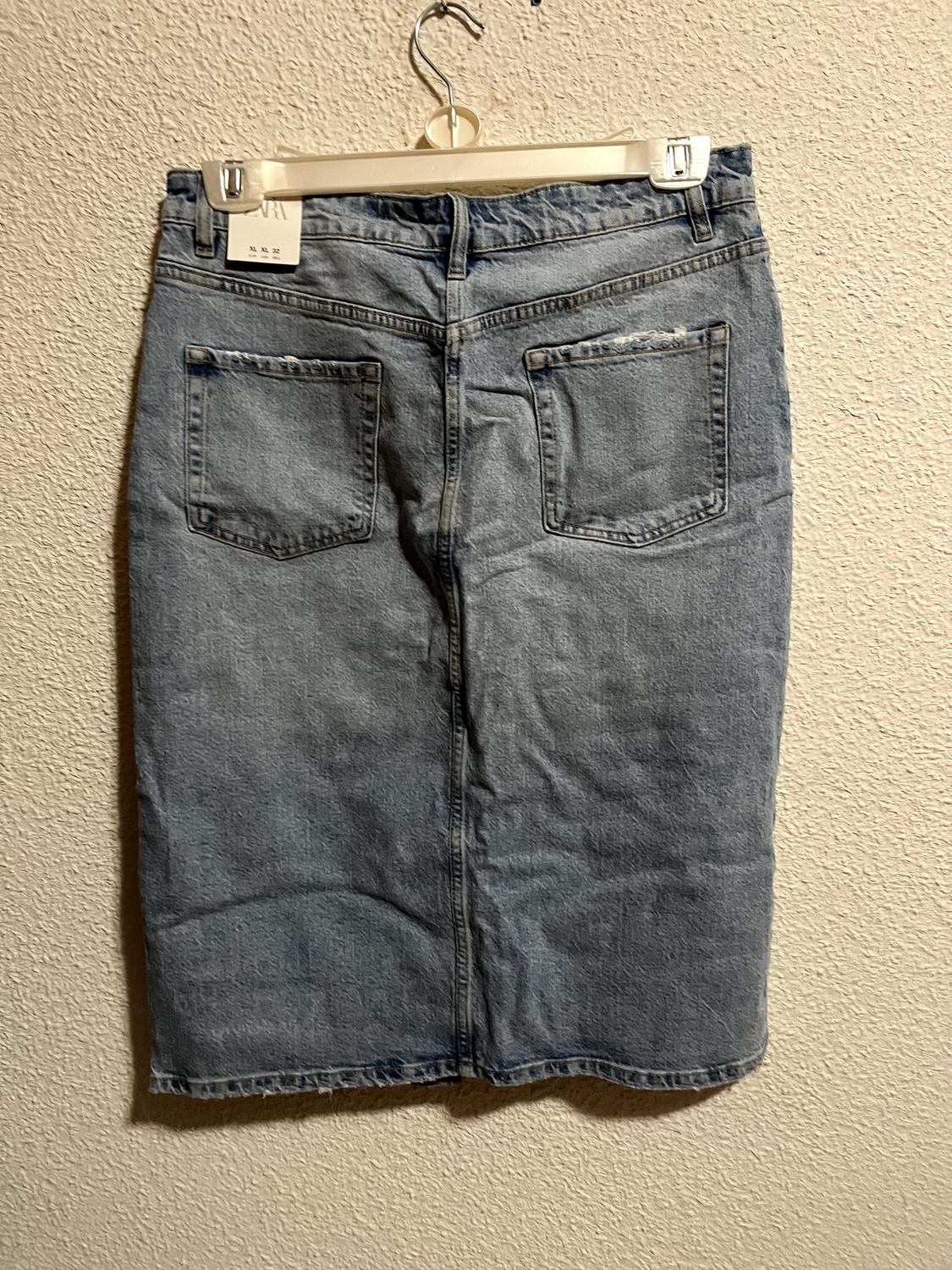 DENIM MIDI SKIRT - Image 2