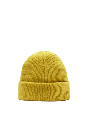 KNIT BEANIE