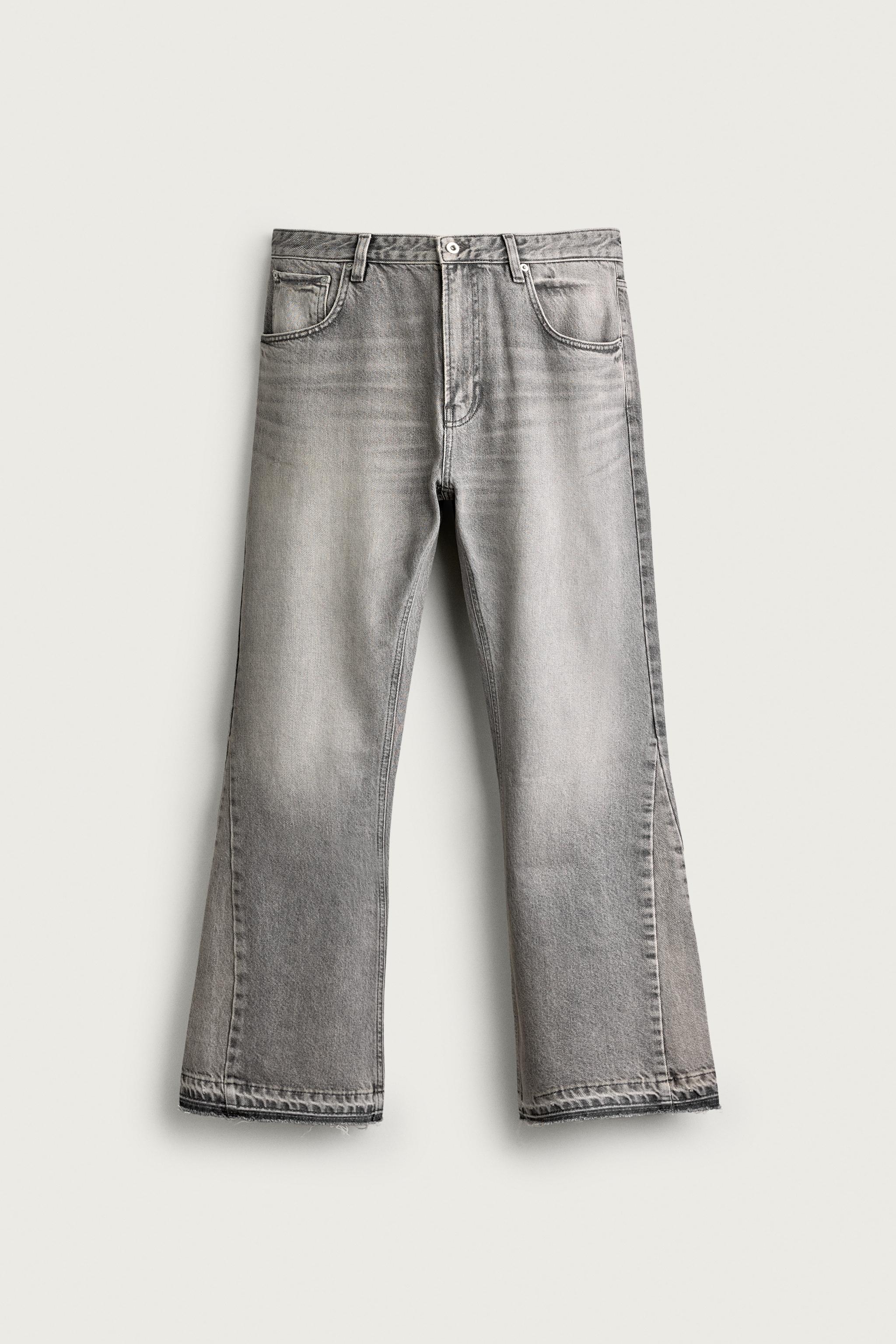 DISTRESSED FLARE FIT JEANS — Gray