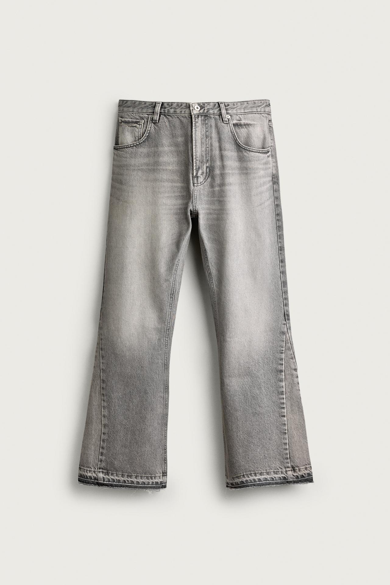 DISTRESSED FLARE FIT JEANS — Gray