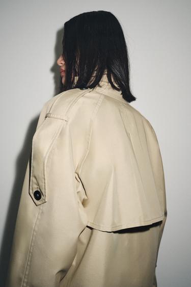 TRENCH COURT DÉPERLANT ZW COLLECTION - Beige clair de Zara - Image 5