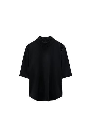 HIGH NECK TOP