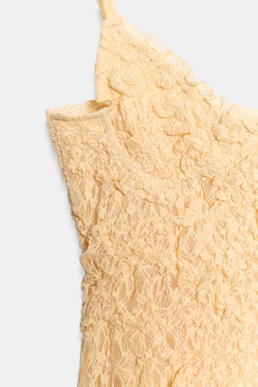 TOP DENTELLE PLISSÉE - Jaune pastel de Zara - Image 4
