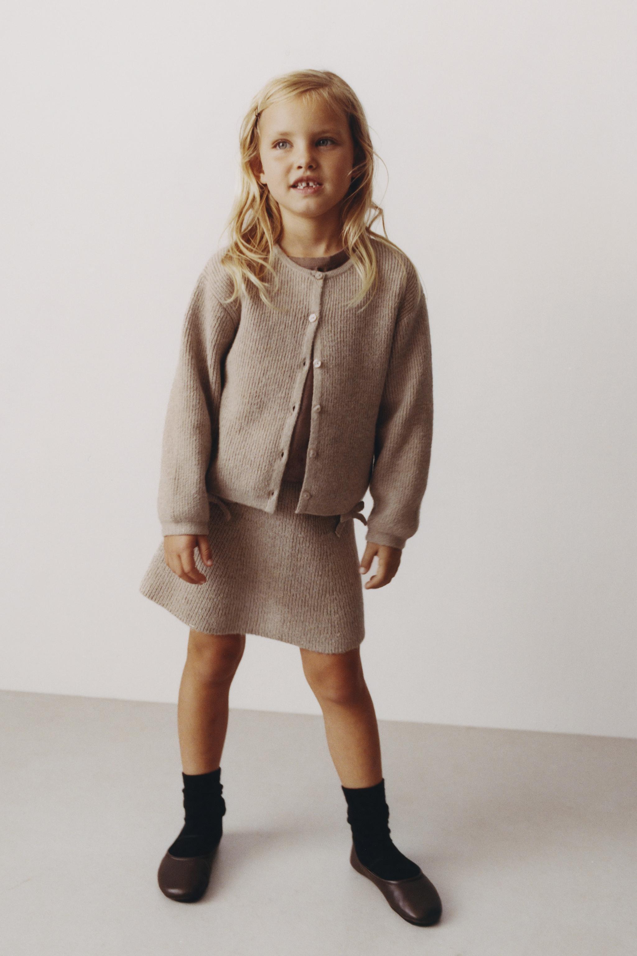 BASIC KNIT CARDIGAN