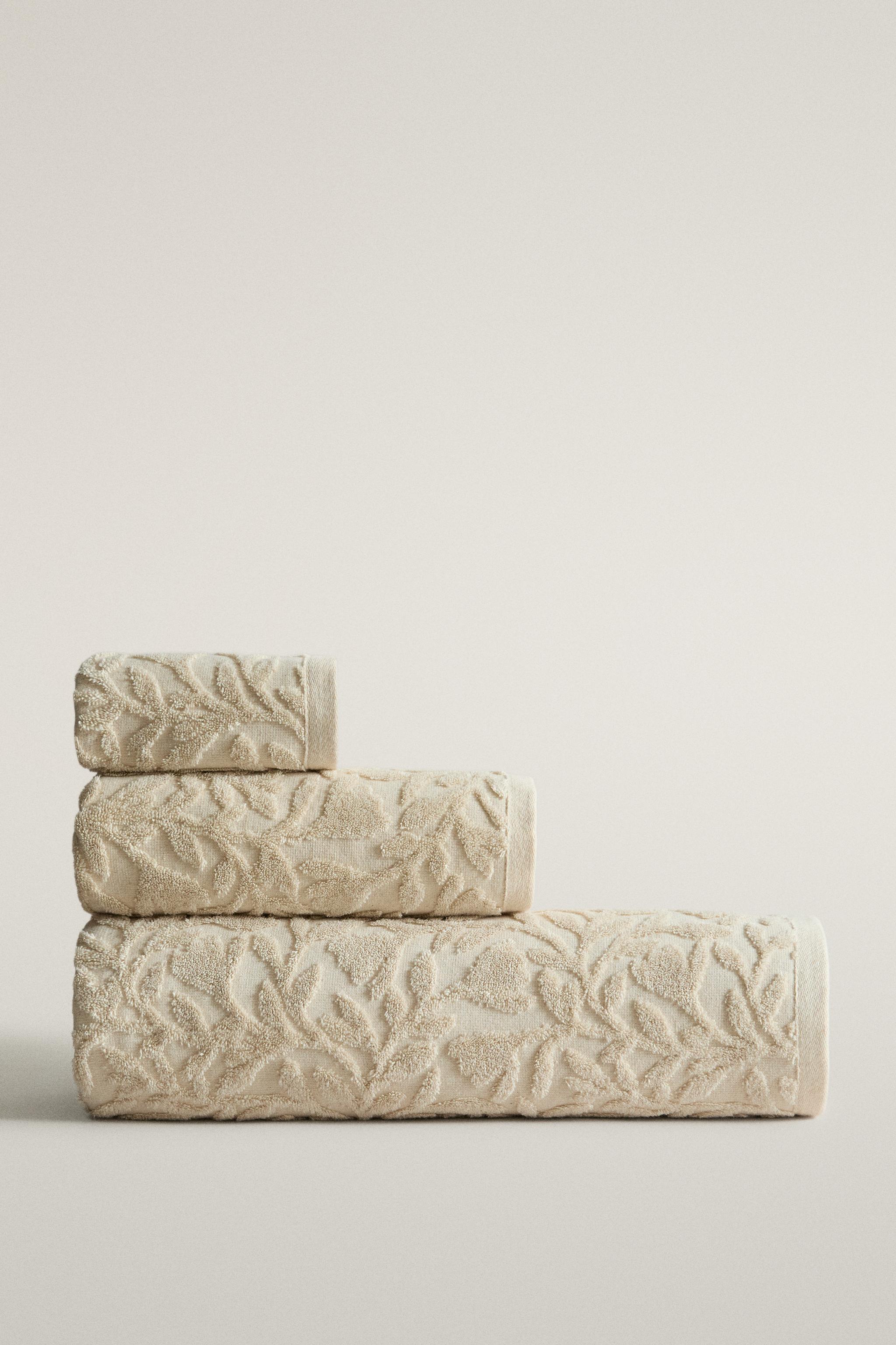 SERVIETTE DE BAIN FRISE BRODÉE