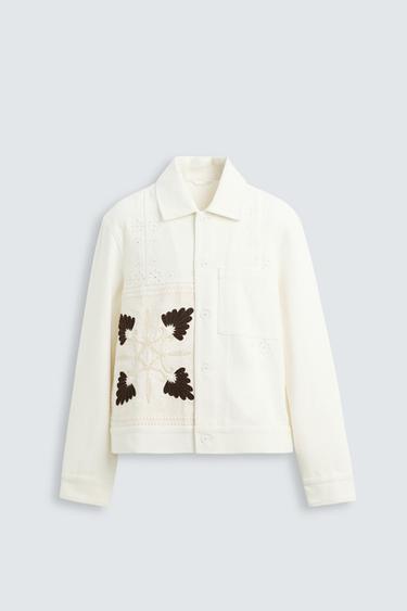 CAZADORA PATCHWORK BORDADO TROQUELADO - Blanco roto de Zara