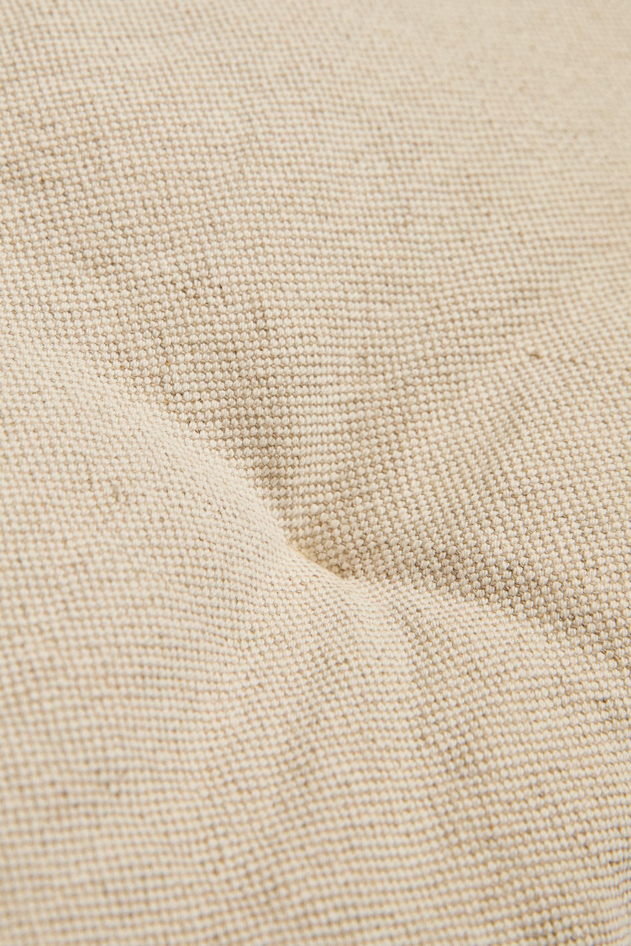 OBLONG LINEN CUSHION