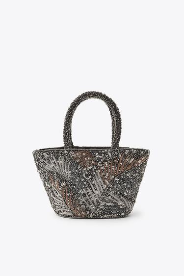 BOLSITO MANO ABALORIOS BORDADOS - Plata vieja de Zara