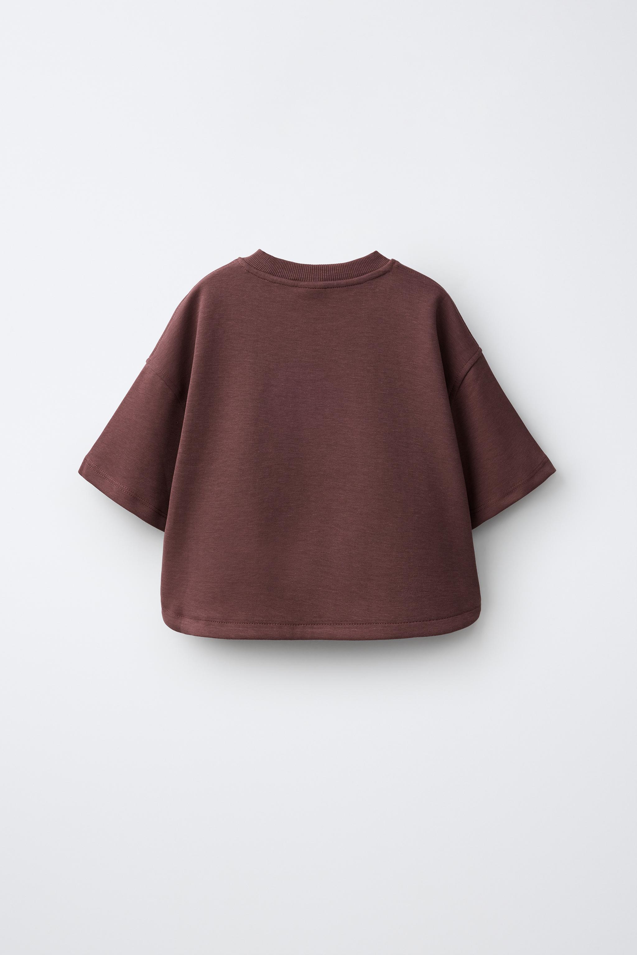 INTERLOCK T-SHIRT AND BERMUDA SHORTS SET