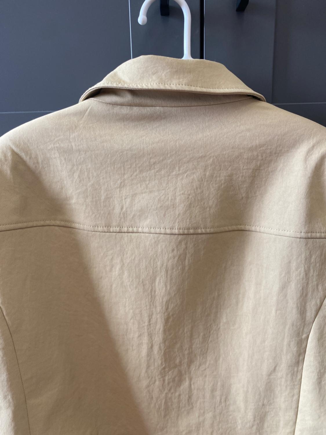 SHORT JACKET WITH SHOULDER PADS - Image 6