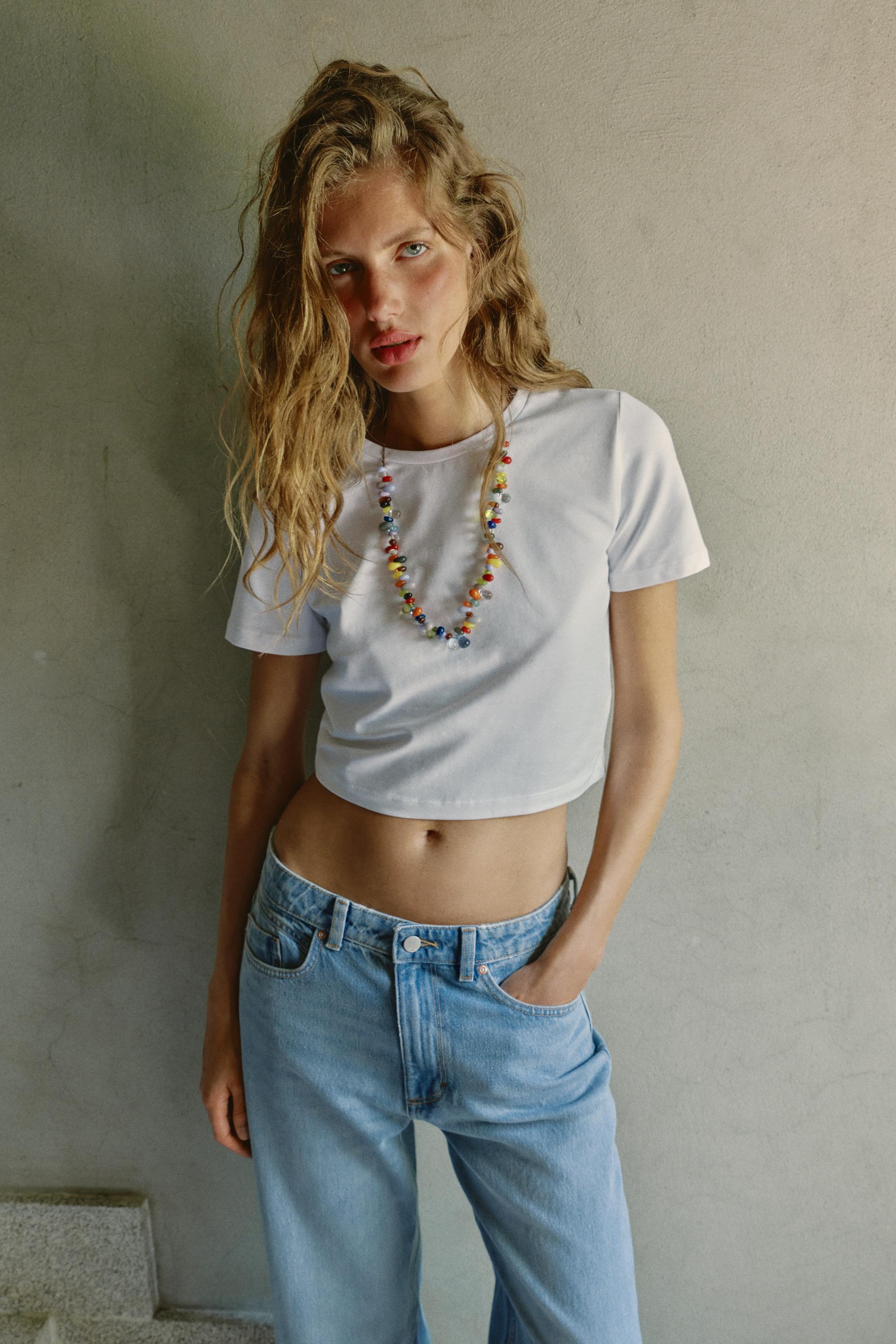 SHORT SLEEVE CROP TOP — White
