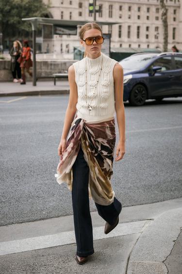 CABLE KNIT VEST TOP - Ecru by Zara