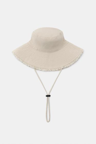 100% COTTON BUCKET HAT - Ecru by Zara