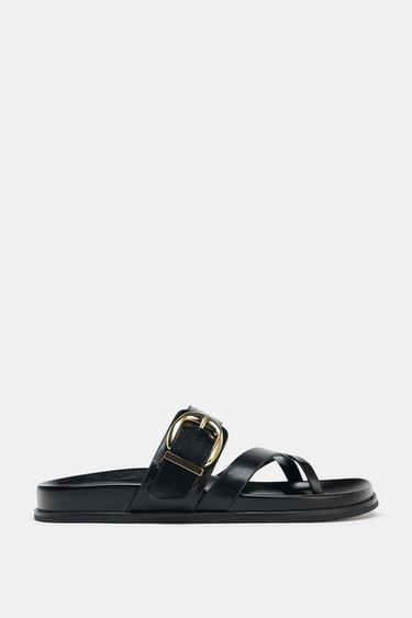 BUCKLED FLAT SANDALS - Black by Zara