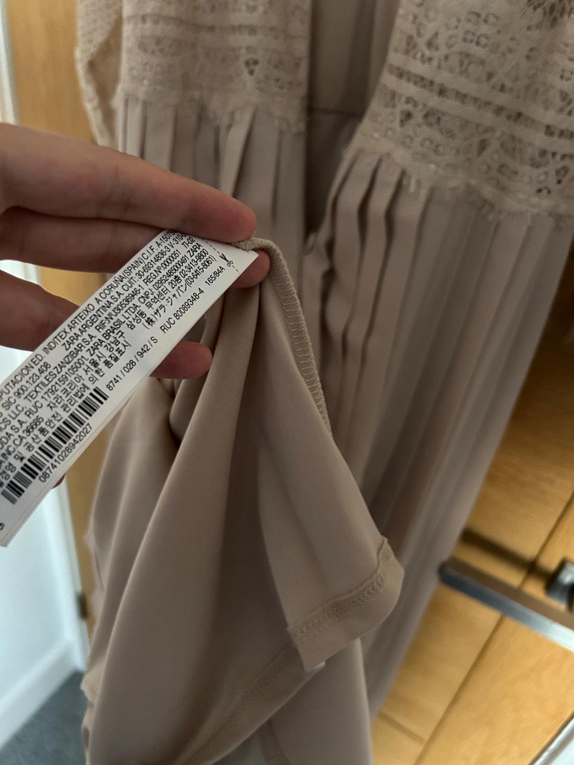 CONTRAST PLEATED DRESS - Image 8