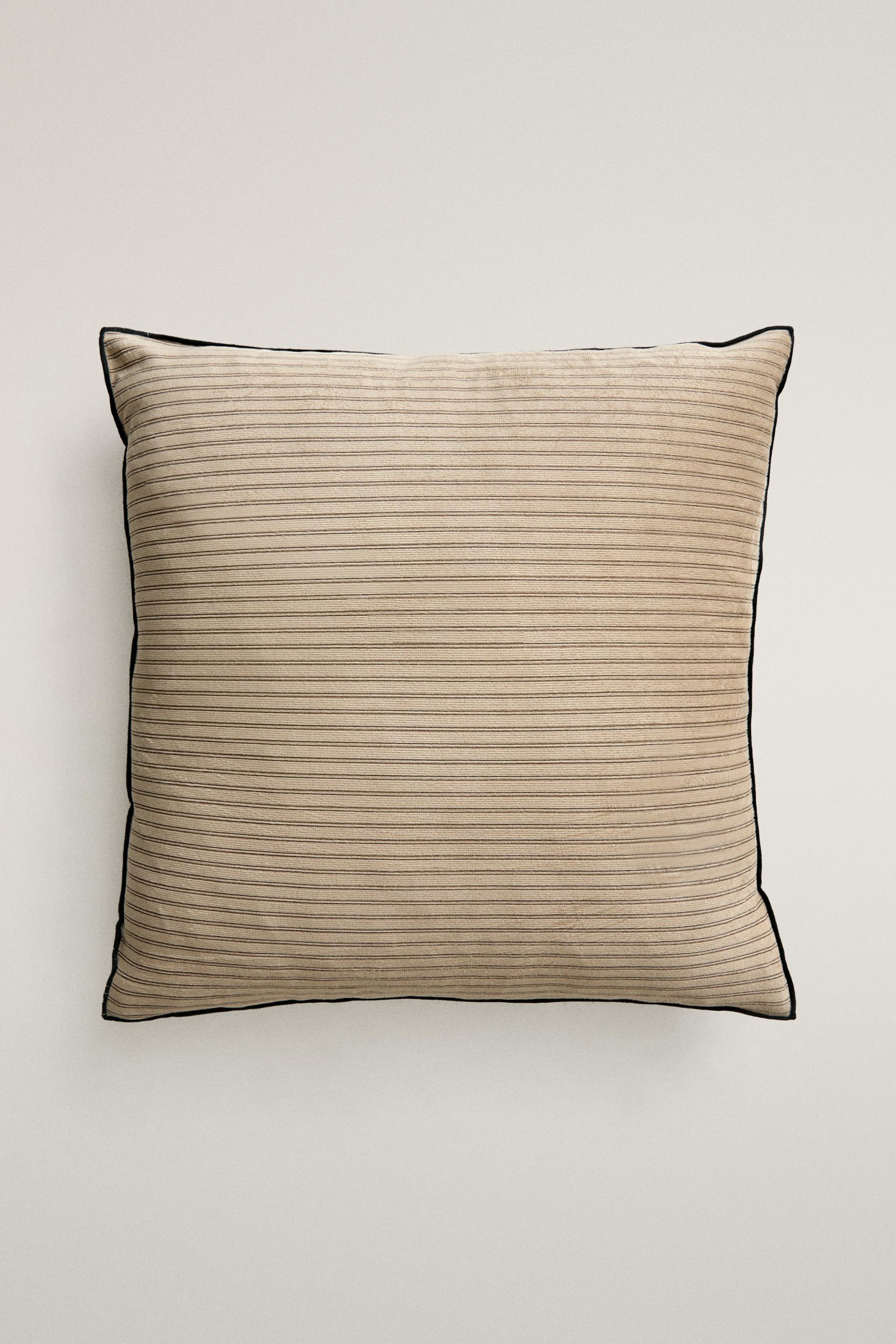 STRIPED VELVET THROW PILLOW COVER — Sand