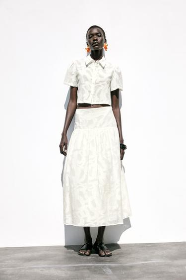 Zara TEXTURED MIDI SKIRT - White - Image 0