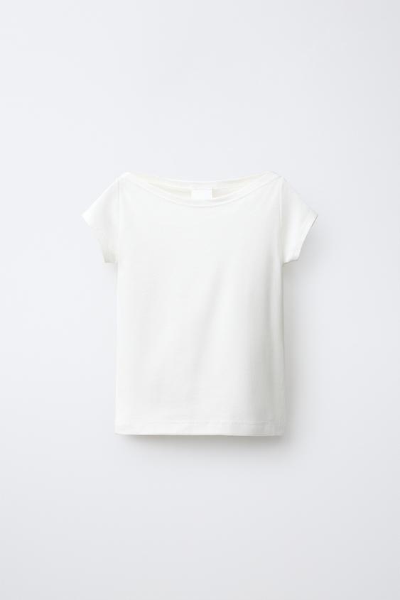 CAMISETA CUELLO BARCO LISA - Blanco roto de Zara - Imagen 0